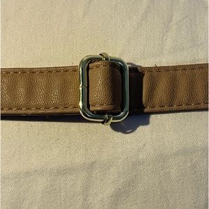 Replacement strap for handbag
